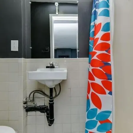 Centrally Located Stay In Boston'S Bay Exterior photo
