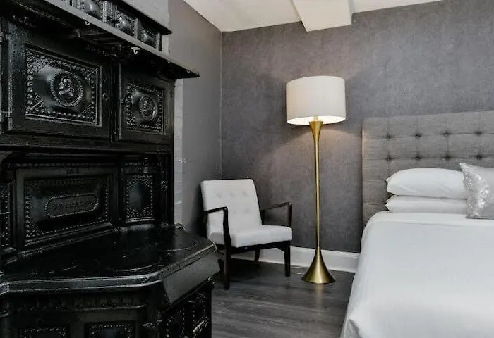Centrally Located Stay In Boston\'S Bay